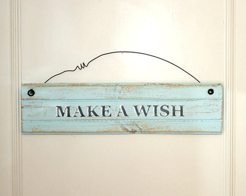make a wish שלט עץ לתלייה וכיתוב